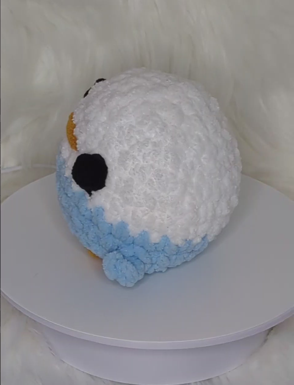 Chubby blue bird