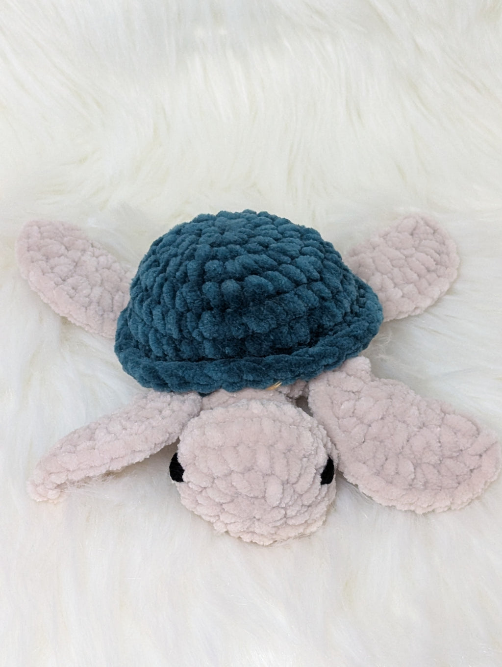 Mini teal sea turtle