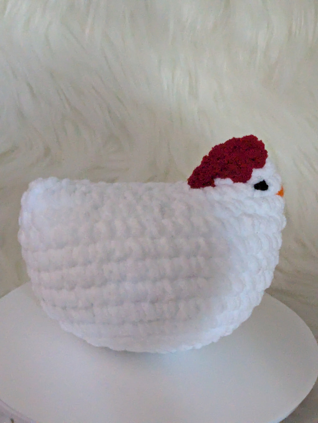 White small hen