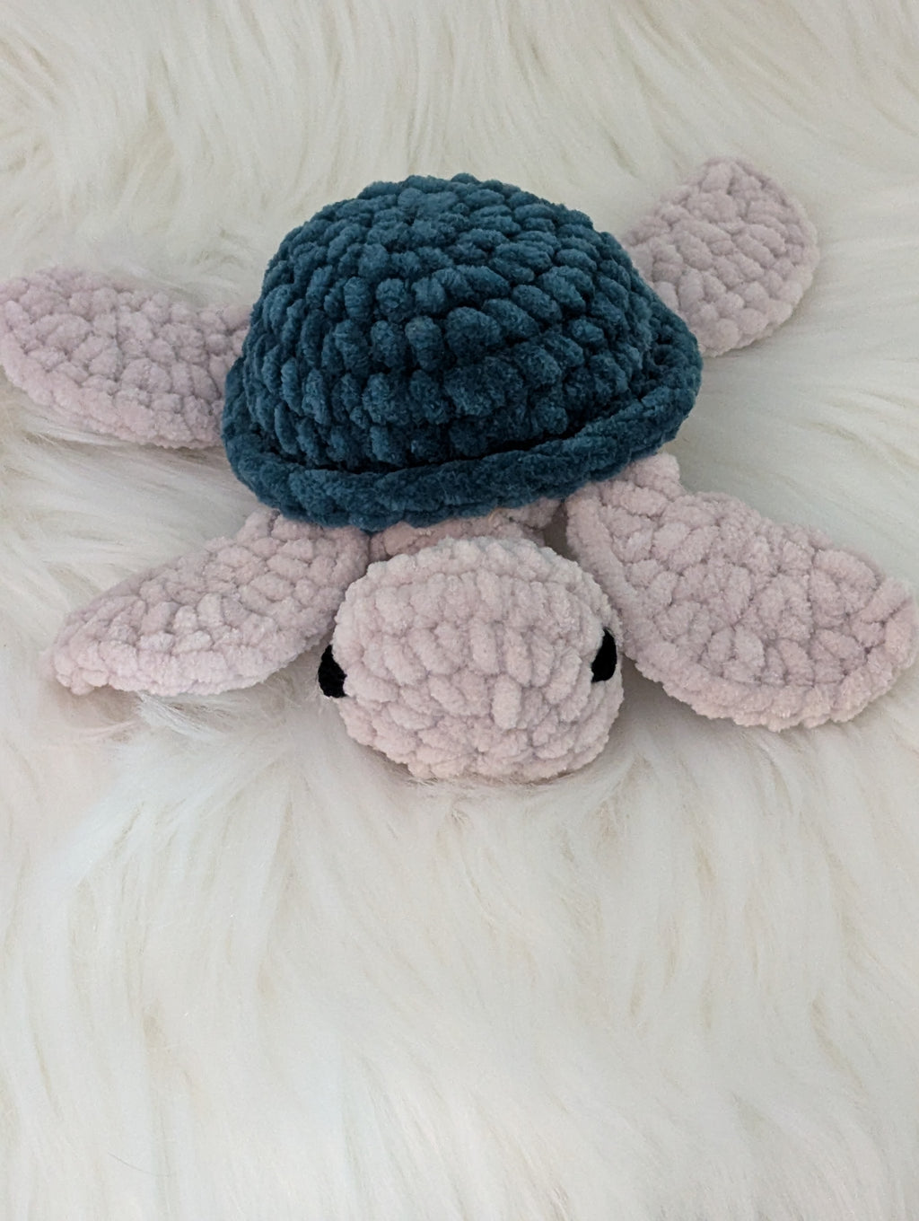 Mini teal sea turtle